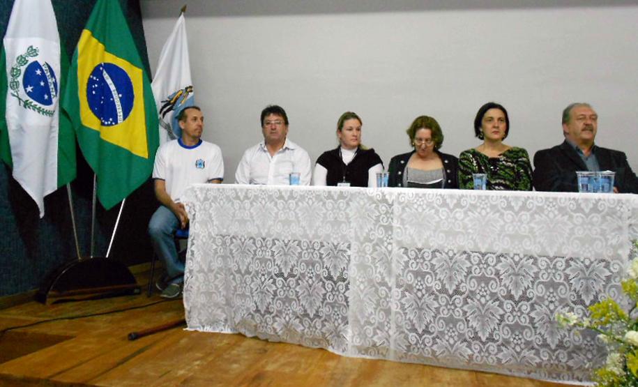 Centro da Juventude da Lapa é inaugurado A Secretaria da Família e Desenvolvimento Social (Seds) por meio do escritório regional de Curitiba participou na última semana (29) da inauguração do Centro da Juventude Alexandre Weinhardt Silveira da Lapa, na região Metropolitana de Curitiba.Foto:ER Curitiba/SEDS