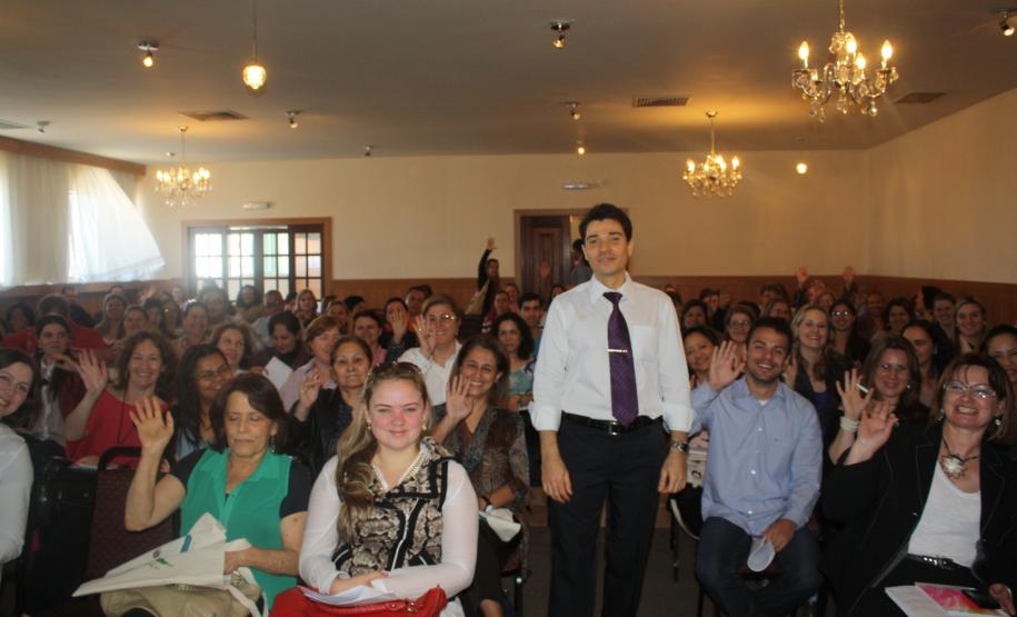 Secretaria da Família realiza capacitação para técnicos de proteção social especial em Curitiba