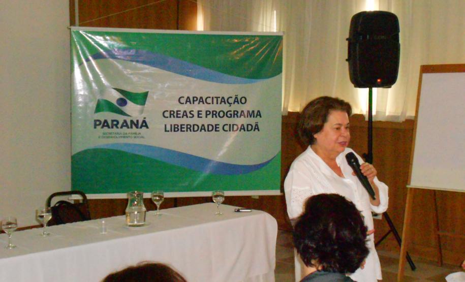 Secretaria da Família realiza capacitação para técnicos de proteção social especial em Curitiba Secretaria da Família realiza capacitação para técnicos de proteção social especial em Curitiba