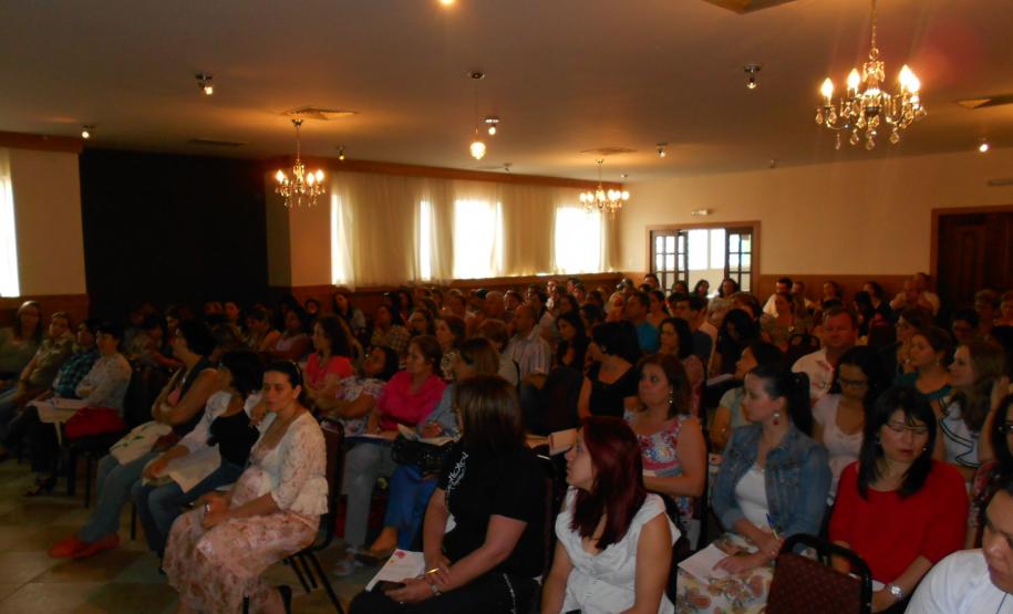 Secretaria da Família realiza capacitação para técnicos de proteção social especial em Curitiba Secretaria da Família realiza capacitação para técnicos de proteção social especial em Curitiba