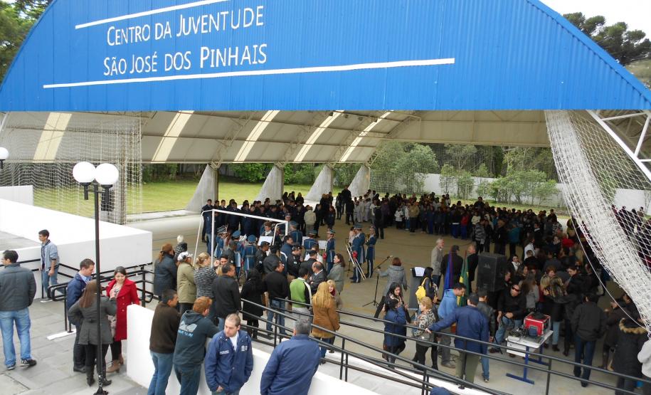 São José dos Pinhais ganha um Centro da Juventude São José dos Pinhais ganha um Centro da Juventude