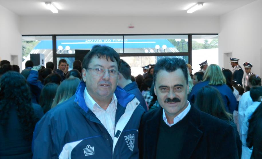 São José dos Pinhais ganha um Centro da Juventude São José dos Pinhais ganha um Centro da Juventude