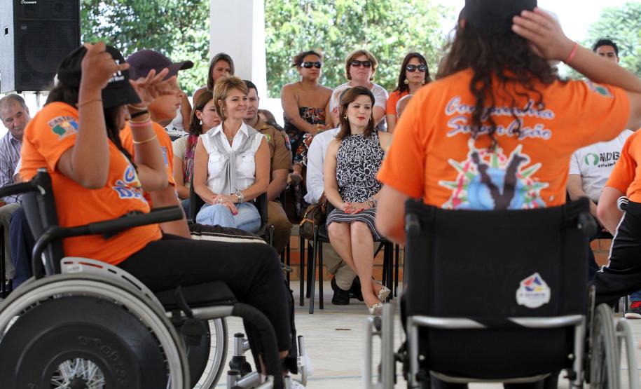 A secretária da Família e Desenvolvimento Social, Fernanda Richa, participou nesta sexta-feira (23) da inauguração do Centro da Juventude de Castro, na região Centro Oriental (?) do Estado. Este  é o décimo sexto Centro da Juventude entregue a população do Paraná este ano.Foto:Rogério Machado/SEDS