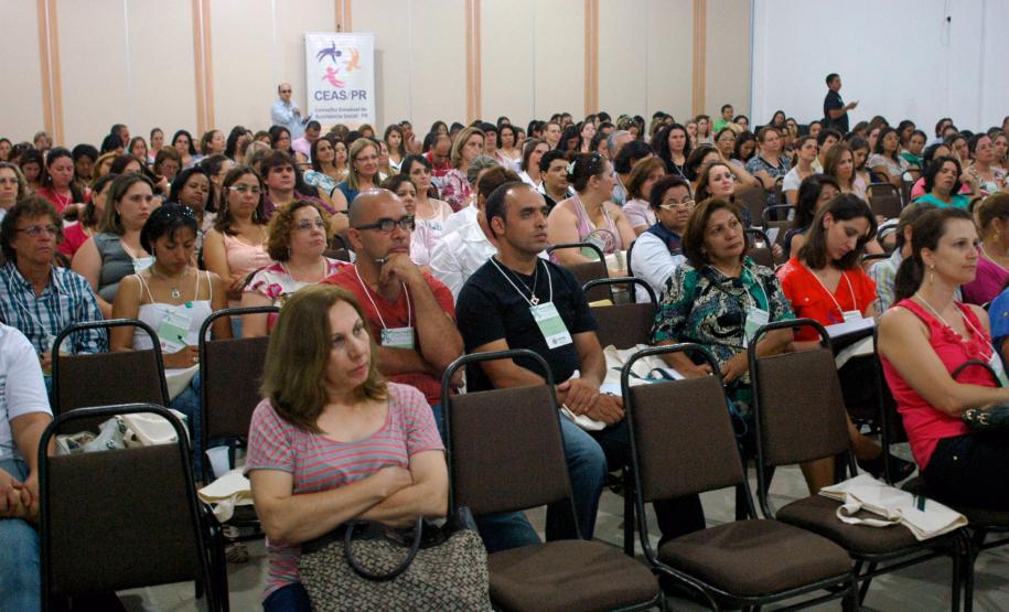 A Secretaria da Família e Desenvolvimento Social iniciou nesta quarta-feira (21), em Londrina, o Seminário Capacitação de Combate ao Trabalho Infantil, evento está abordando as recomendações do plano regional para prevenção e erradicação do trabalho infantil com municípios da região. Foto:Divulgação