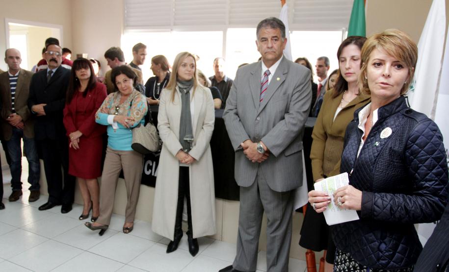 A secretária da Família e Desenvolvimento Social, Fernanda Richa, o secretário de Segurança Pública, Cid Vasques, a presidente do Conselho Estadual dos Direitos da Criança e do Adolescente (Cedca), Marcia Tavares, e o delegado-geral da Polícia Civil, Marcus Vinicius Michelotto, participam em Curitiba, da inauguração do Núcleo de Proteção à Criança e ao Adolescente (Nucria) e do Serviço de Investigação de Crianças Desaparecidas (Sicride).Foto:Rogério Machado/SEDS