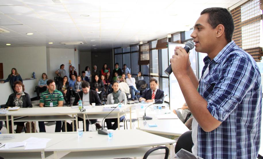 Na reunião plenária extraordinária realizada na quinta-feira (22) tomou posse a nova presidência o Conselho Estadual dos Direitos da Criança e do Adolescente (Cedca). A nova presidente é a Procuradora de Justiça Édina Maria Silva de Paula e a Delegada Marcia Tavares dos Santos assumiu a vice-presidência.Foto: Ricardo Marajó/SEDS