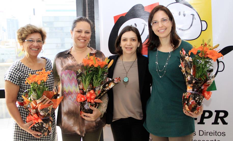 Na reunião plenária extraordinária realizada na quinta-feira (22) tomou posse a nova presidência o Conselho Estadual dos Direitos da Criança e do Adolescente (Cedca). A nova presidente é a Procuradora de Justiça Édina Maria Silva de Paula e a Delegada Marcia Tavares dos Santos assumiu a vice-presidência.Foto: Ricardo Marajó/SEDS